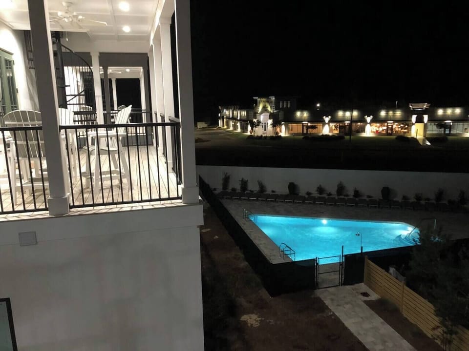 Balcony Overlooks Community Pool