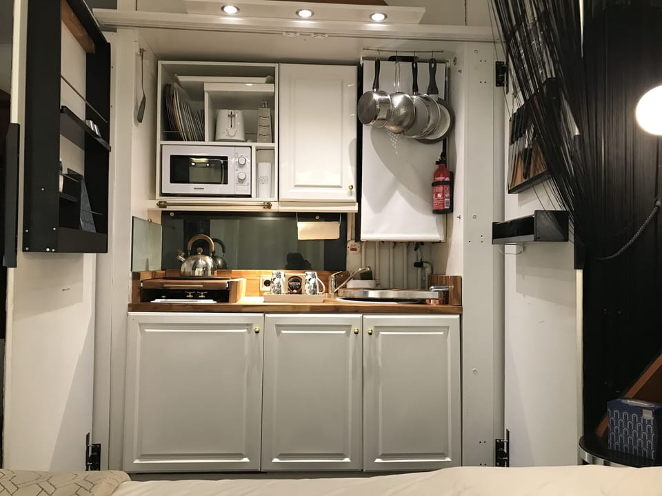 kitchenette