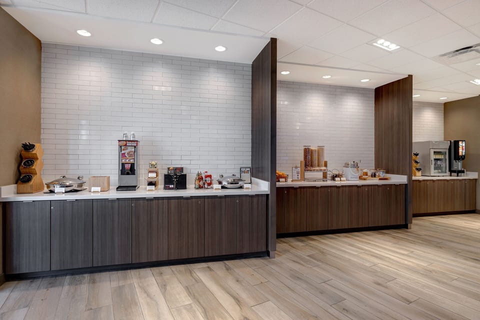 Free daily self-serve breakfast