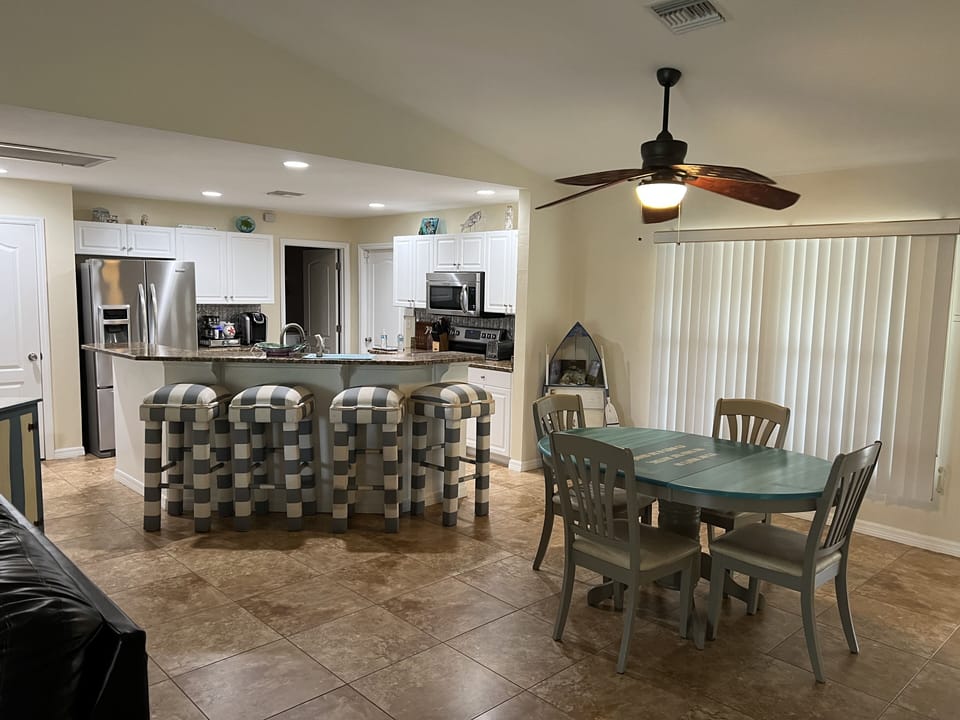 Open kitchen dining room