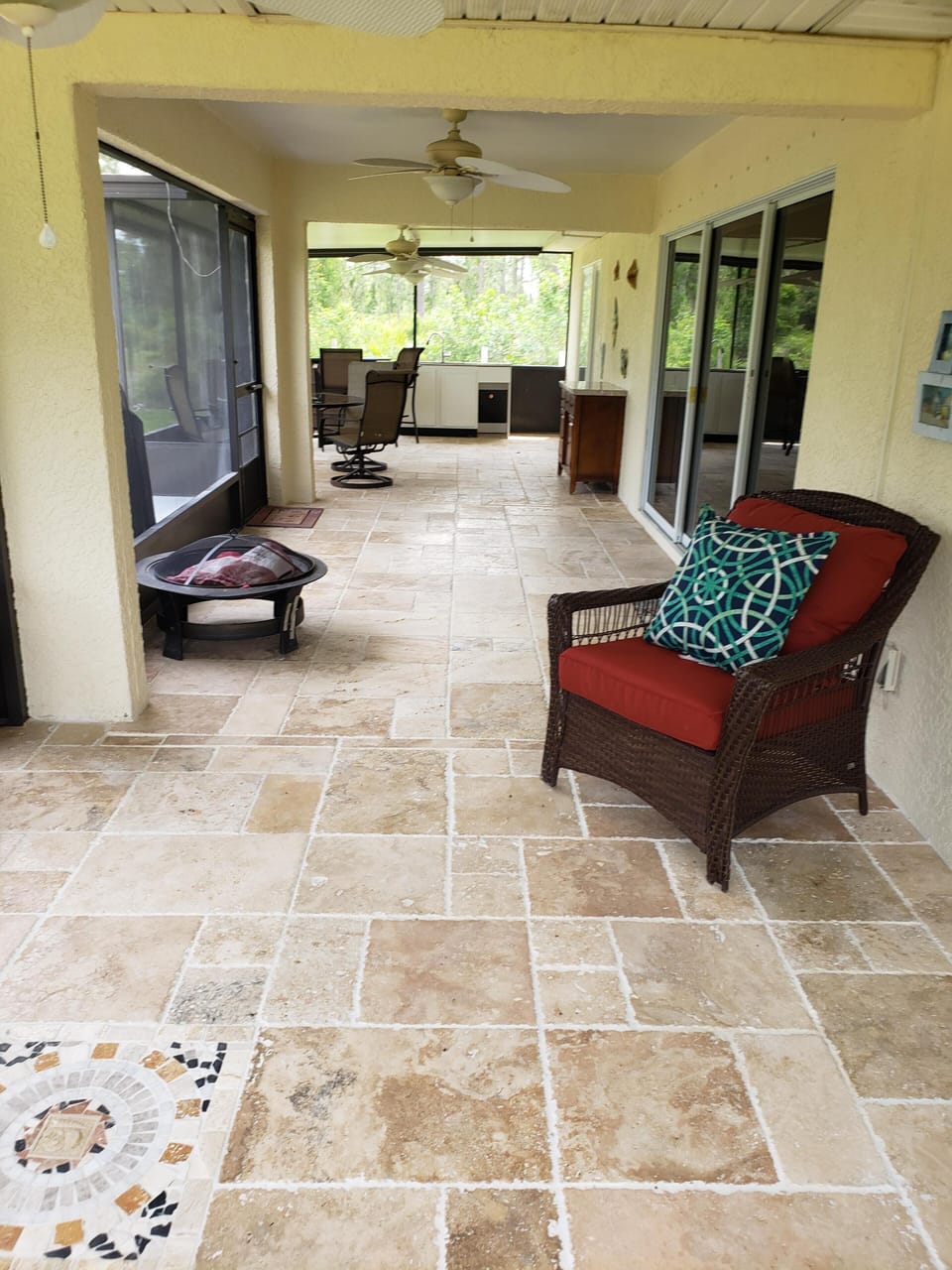 Rear lani off living room