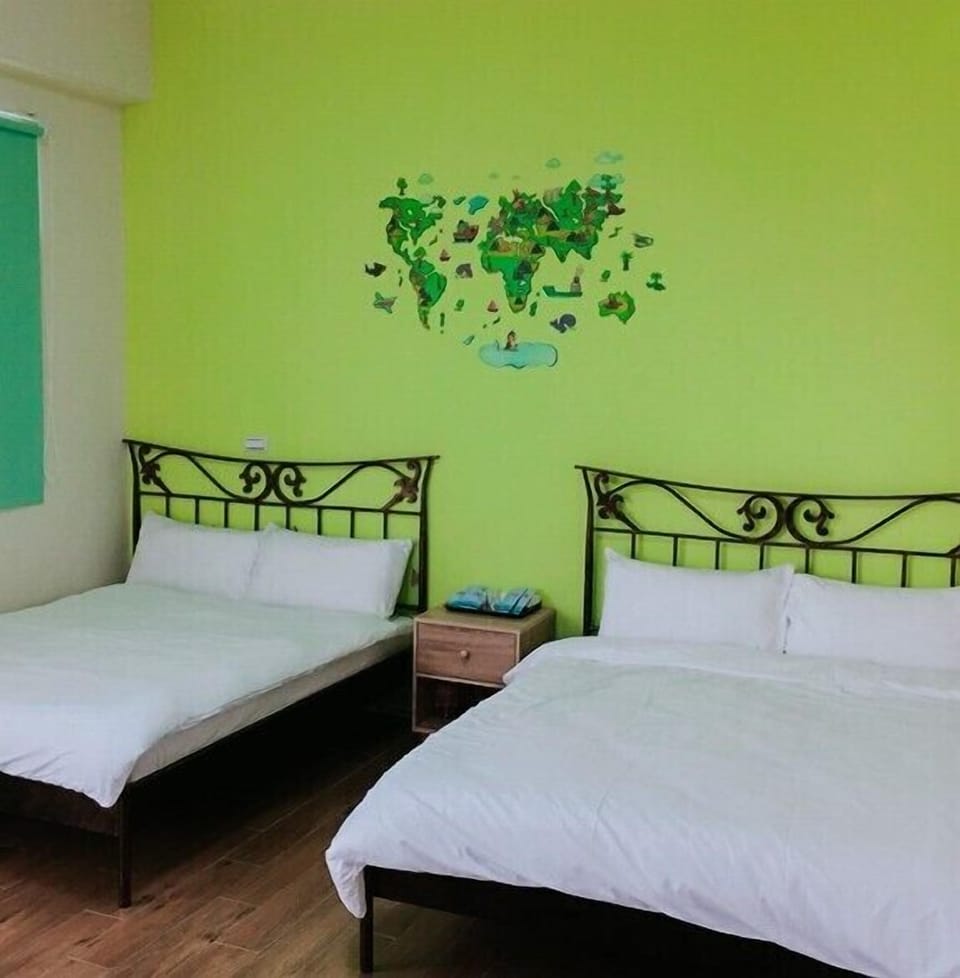 Quadruple Room | Free WiFi
