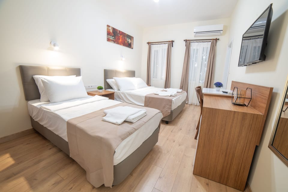 Minibar, cribs/infant beds, free WiFi, bed sheets