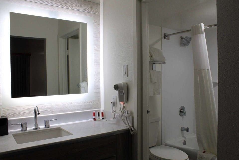 Ramada by Wyndham North Platte & Sandhills Convention Ctr Hotel in North Platte