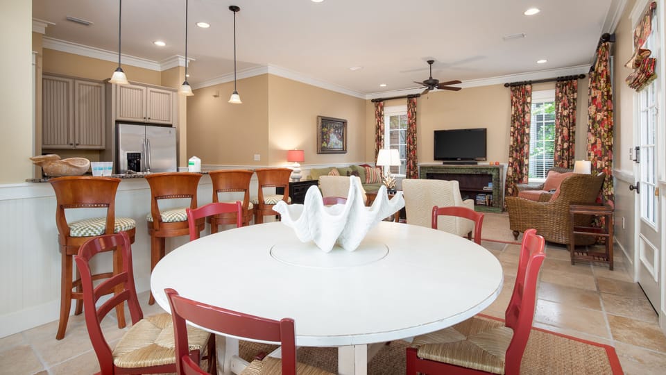 Dining Area and Kitchen