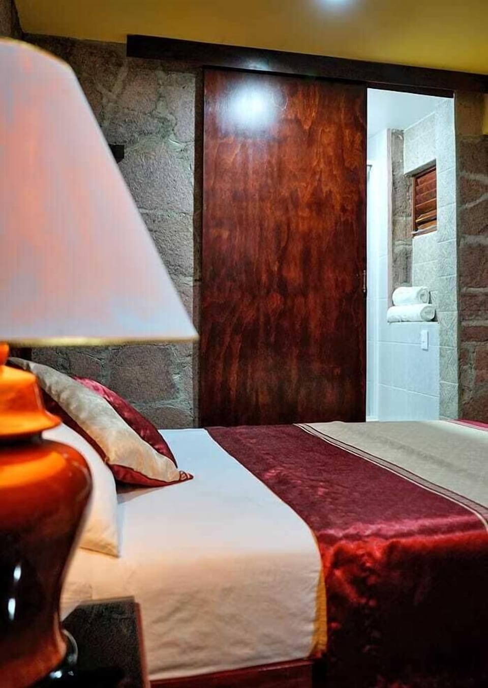 Standard Room | Soundproofing, iron/ironing board, free WiFi, bed sheets