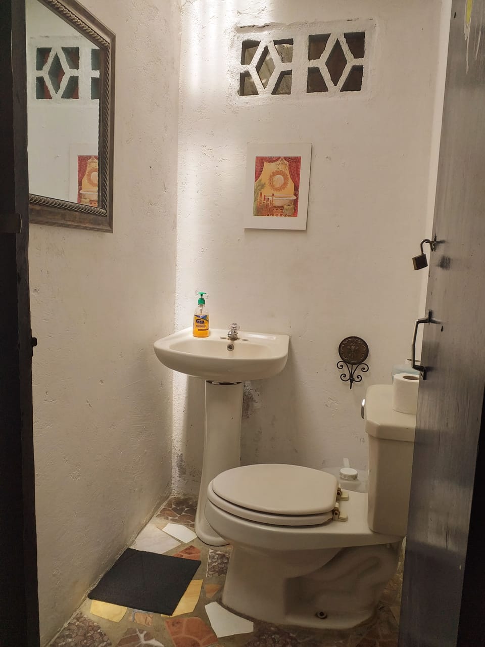 Shower, towels