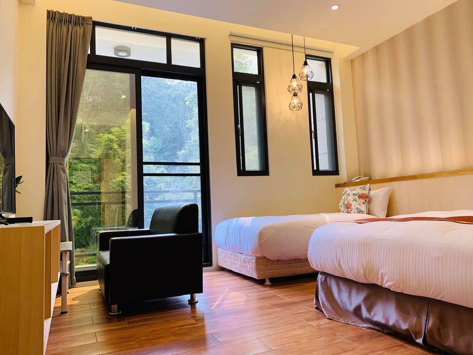 Comfort Triple Room, Multiple Beds, Mountain View (301) | Down comforters, laptop workspace, blackout drapes, free WiFi