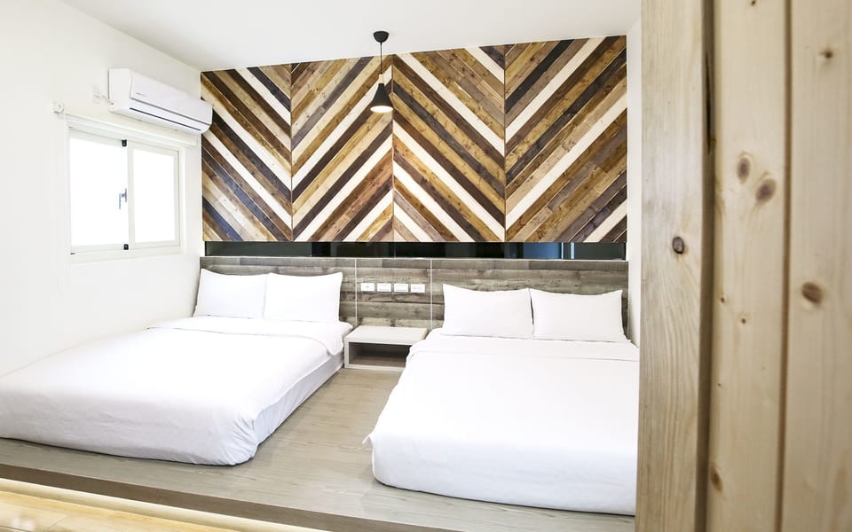 Standard Quadruple Room | Blackout drapes, free WiFi, bed sheets