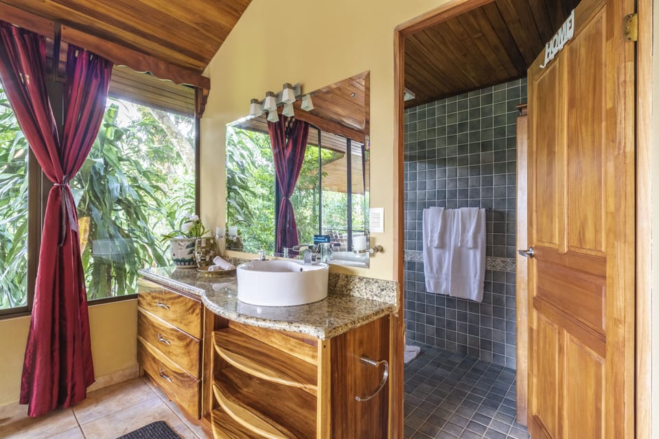 Boutique Hotel Las Cascadas Boutique hotel in Quepos
