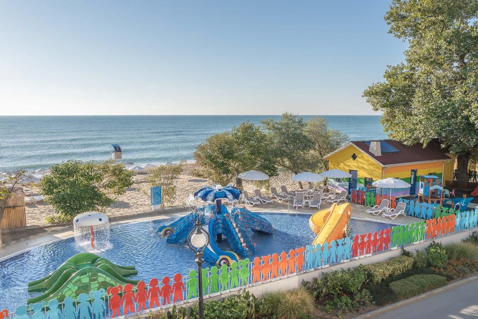 Indoor pool, outdoor pool, open 9:00 AM to 6:00 PM, pool umbrellas
