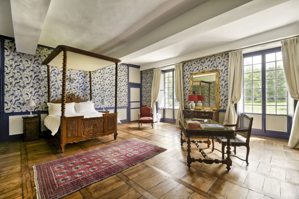Deluxe Double Room | Premium bedding, memory foam beds, desk, laptop workspace