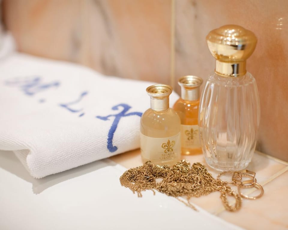 Traditional Double Room, Ocean View | Room amenity