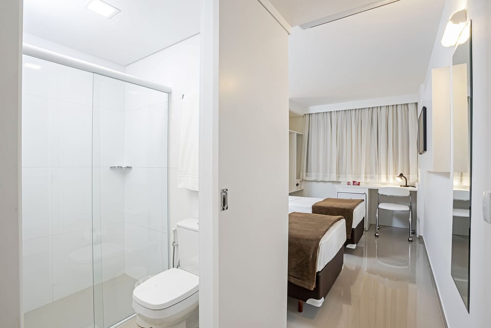 Standard Single Room | In-room safe, blackout drapes, free WiFi, bed sheets