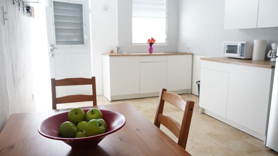 Junior Apartment | Private kitchen | Shared fridge, shared microwave