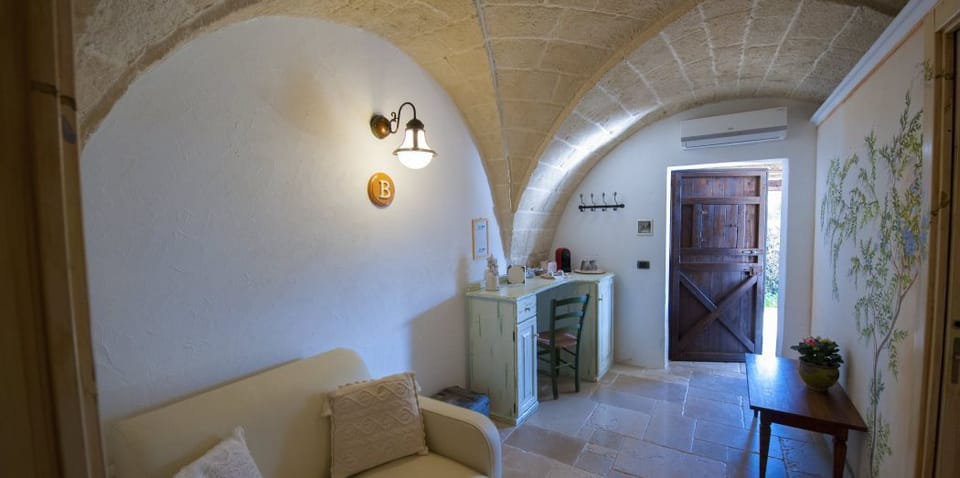Double Room | Minibar, in-room safe, desk, iron/ironing board (on request)