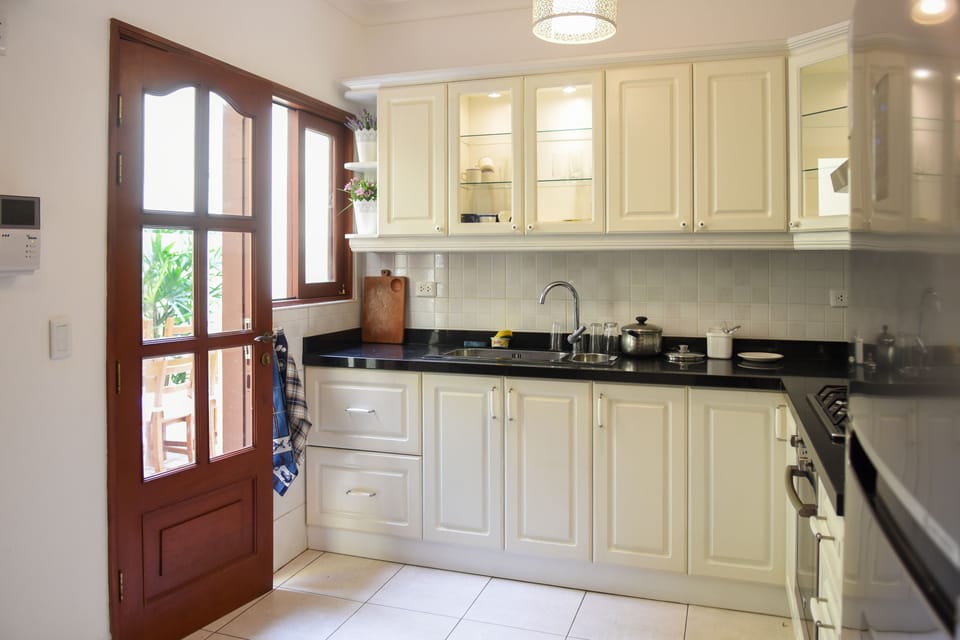 Shared Dormitory, Mixed Dorm | Shared kitchen | Shared fridge, shared microwave