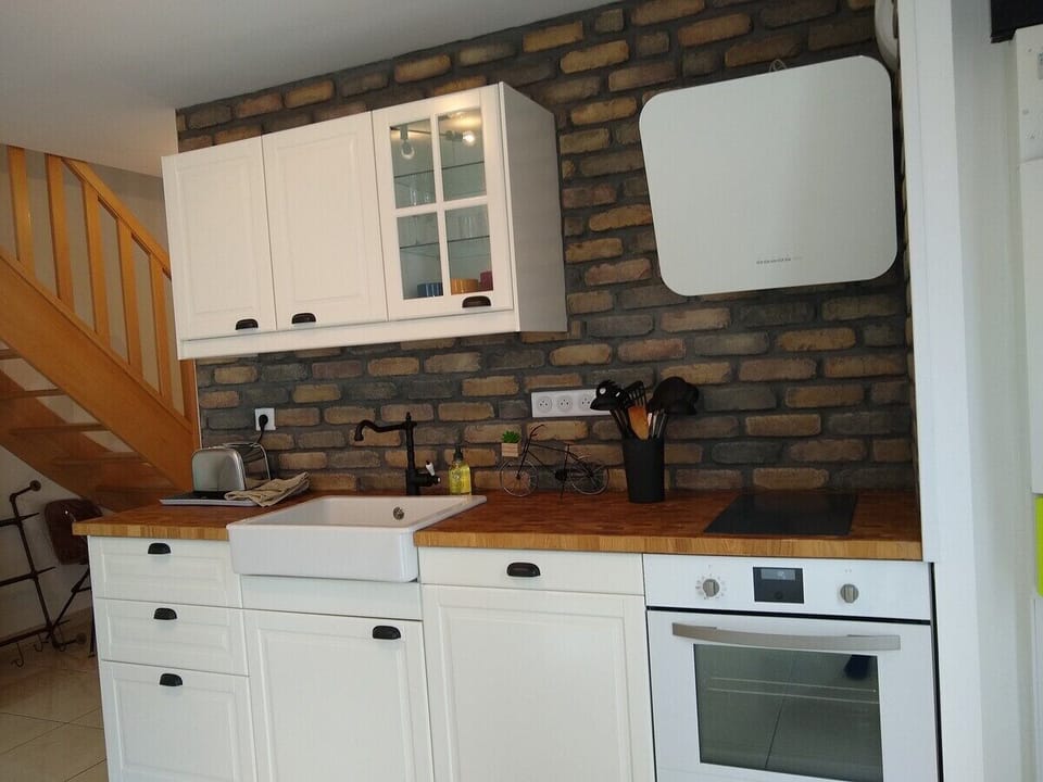 The kitchen is well equipped with modern facilities and great attention to detail has been made to include everything you may require for a self catered holiday.