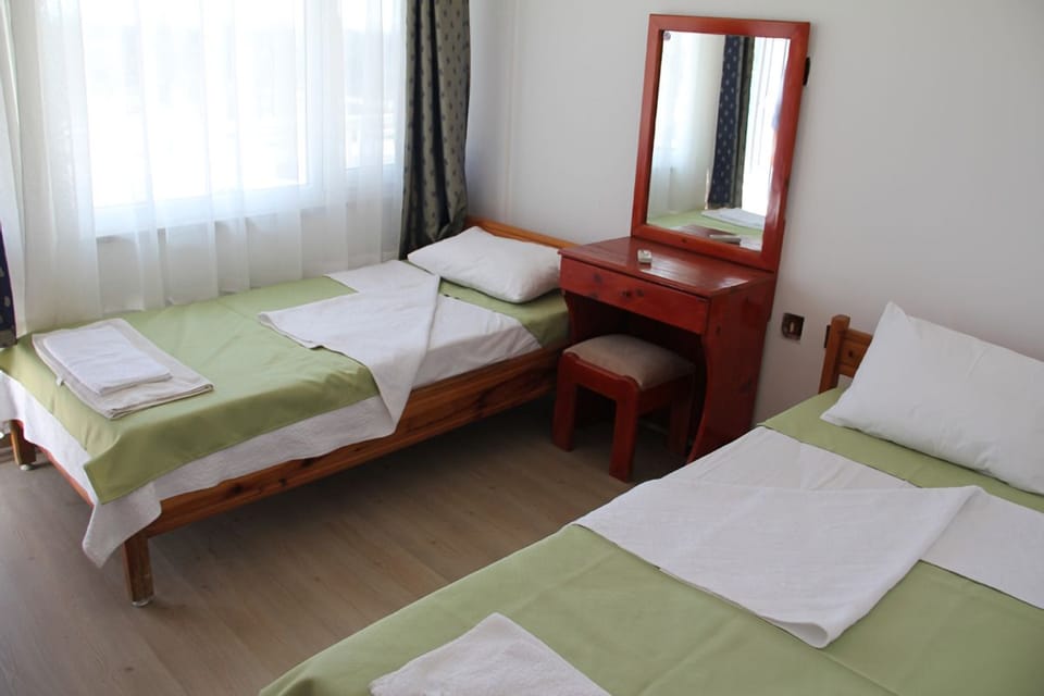 Standard Triple Room | 1 bedroom, in-room safe, desk, blackout drapes