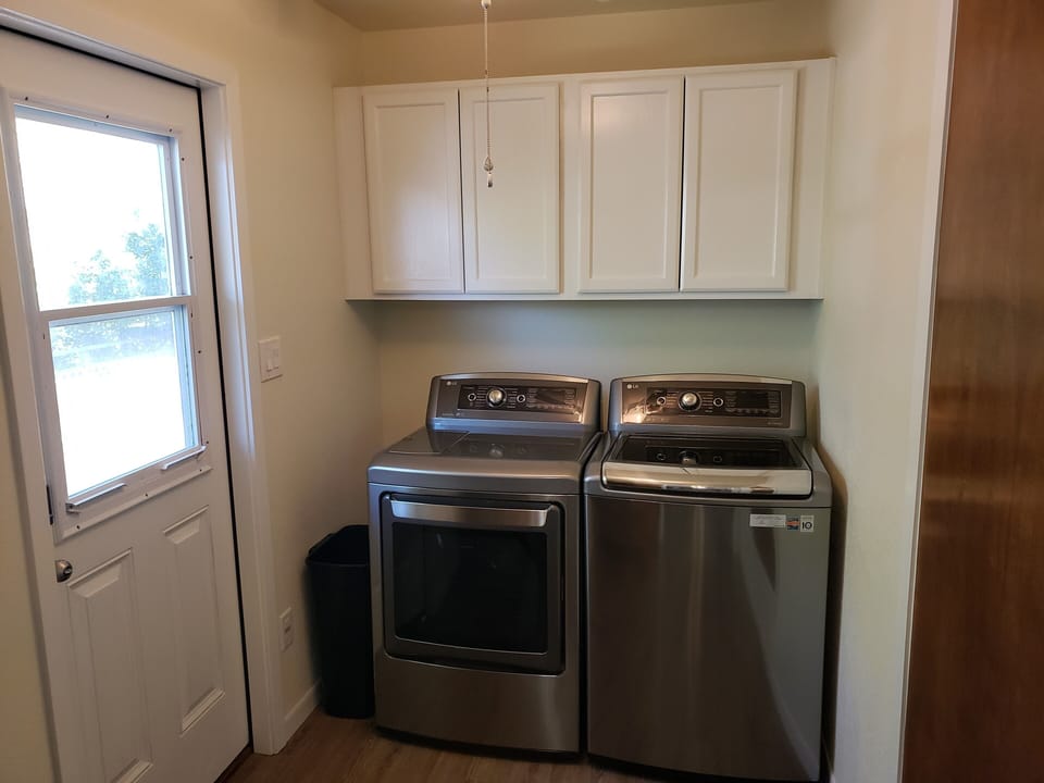 Washer & Dryer 