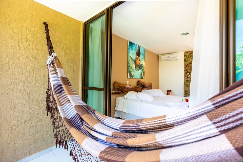 Superior Room, 1 King Bed, Garden View | Free WiFi, bed sheets
