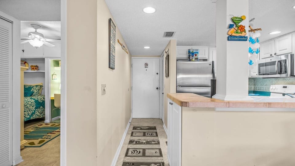 Entry Hallway