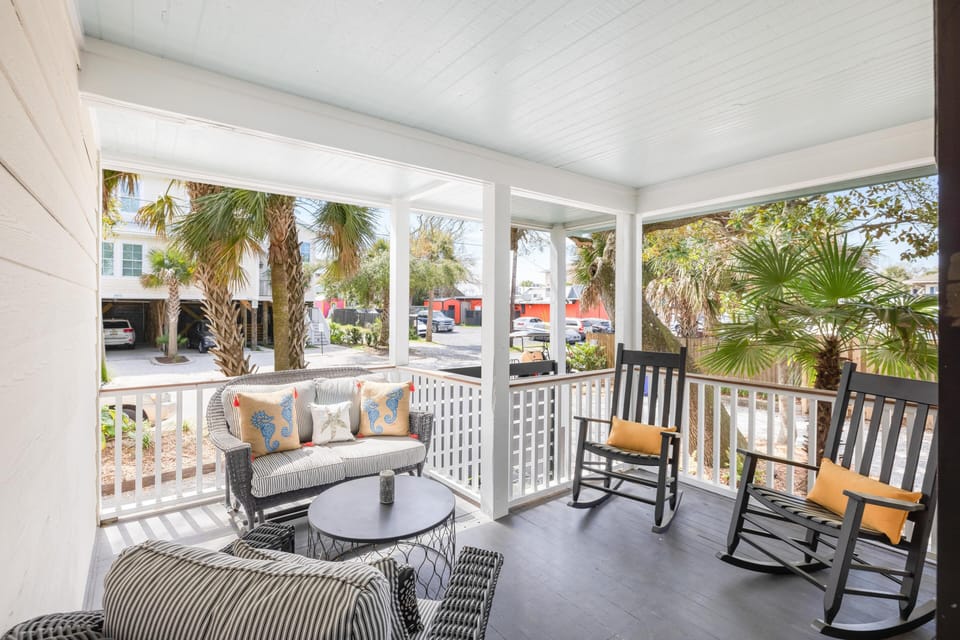 Second Porch space off Dining Room