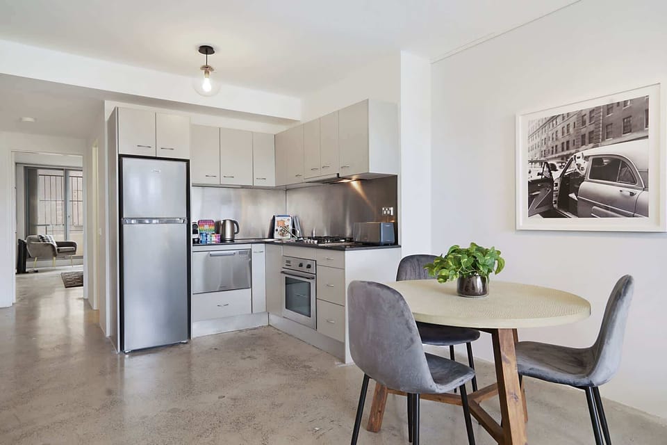 kitchen/Dining Area