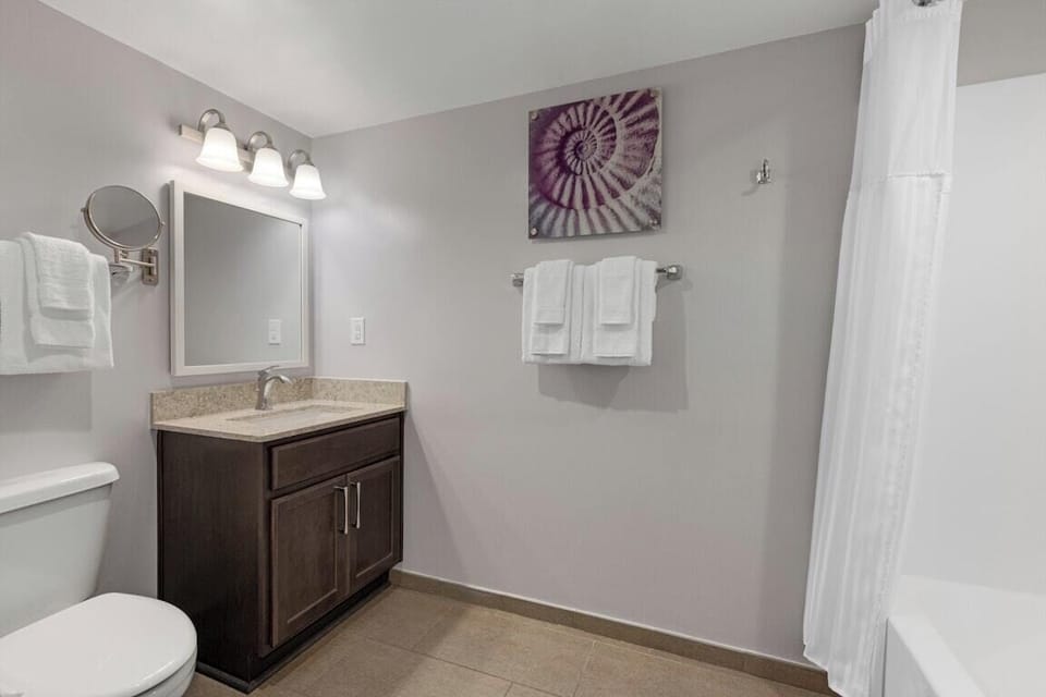 Three Bedroom Deluxe Oceanfront