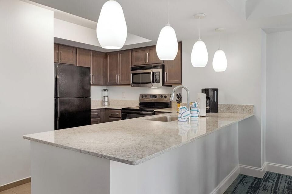 Three Bedroom Deluxe Oceanfront