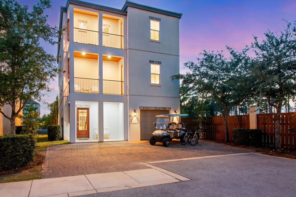 Tidal Wave Retreat at Sunset