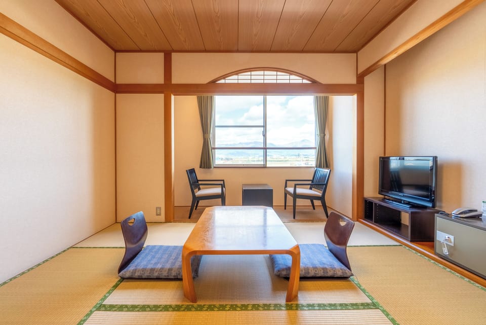 Japanese Style Room with 8 tatami mats, Smoking | In-room safe, desk, bed sheets