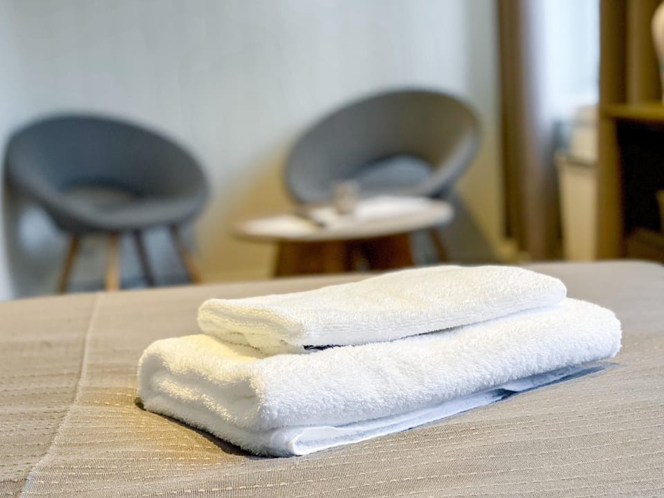 Standard Double or Twin Room | Blackout drapes, soundproofing, iron/ironing board (on request)