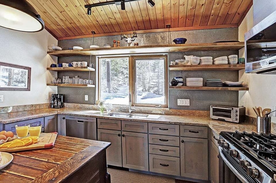 Kitchen - Lodge at Boreas Pass - Breckenridge Vacation Renal