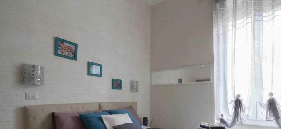 Basic Double Room, 1 Queen Bed | Select Comfort beds, in-room safe, desk, iron/ironing board