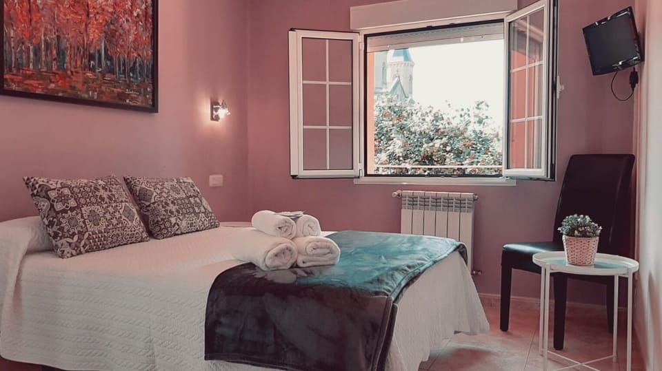 Double Room, 1 Double Bed (view of Selgas Palace Complex) | Free WiFi, bed sheets