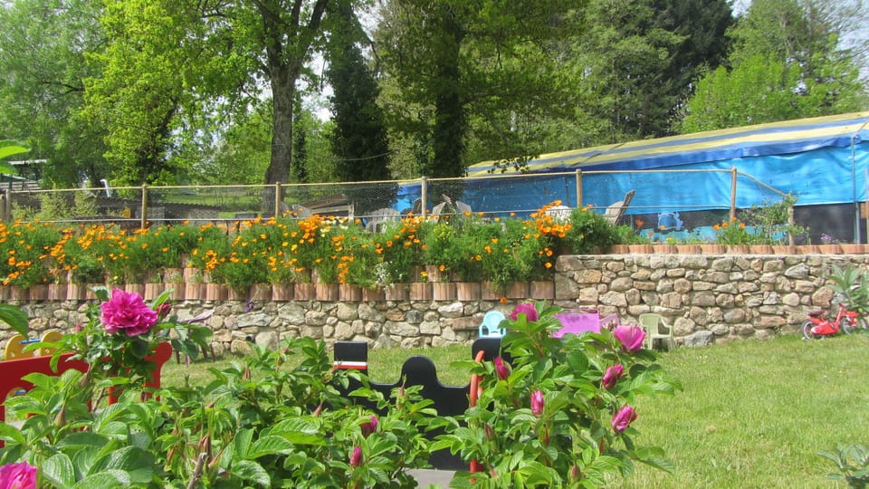 Children's play area - outdoor