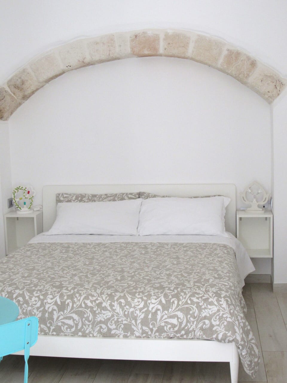 Classic Room | Premium bedding, down comforters, memory foam beds, minibar
