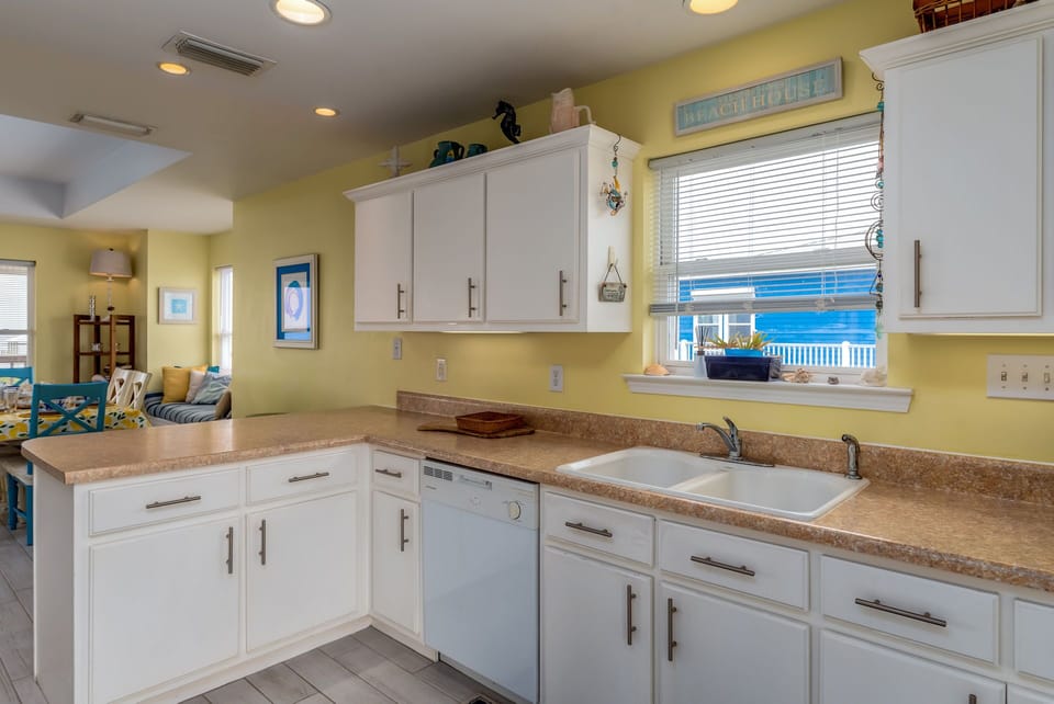 38 - kitchen 2