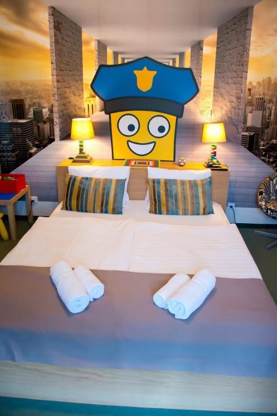Double Room, Balcony | Desk, blackout drapes, free WiFi, bed sheets