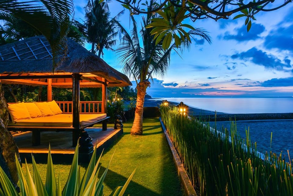 VILLA AT NIGHT &amp; SUNSET