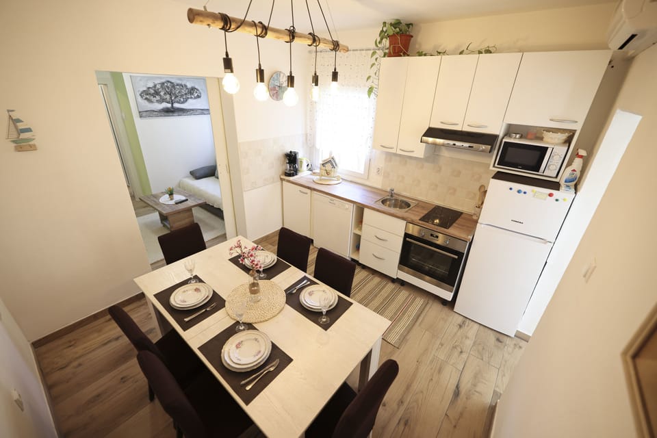 Apartment Rustica  with pool view