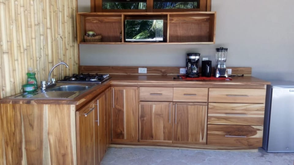 Standard Studio, Non Smoking, Garden View | Private kitchen | Coffee/tea maker, electric kettle, cookware/dishes/utensils