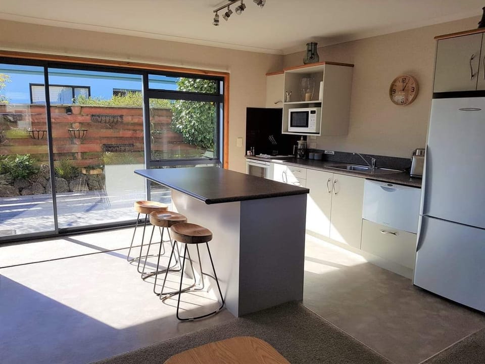 Downstairs kitchenette and dining area.