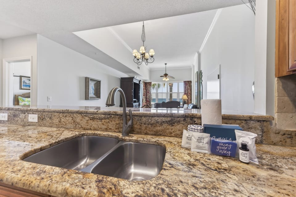 076-Kitchen - B