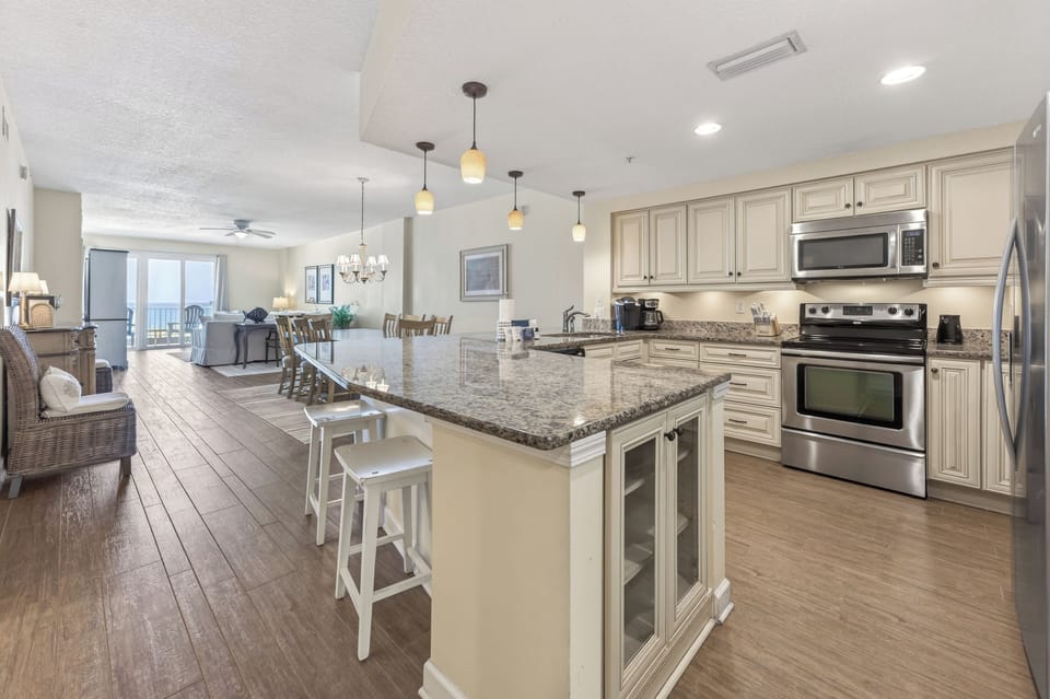 21-Kitchen