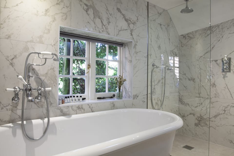 Shower, hair dryer, bathrobes, towels