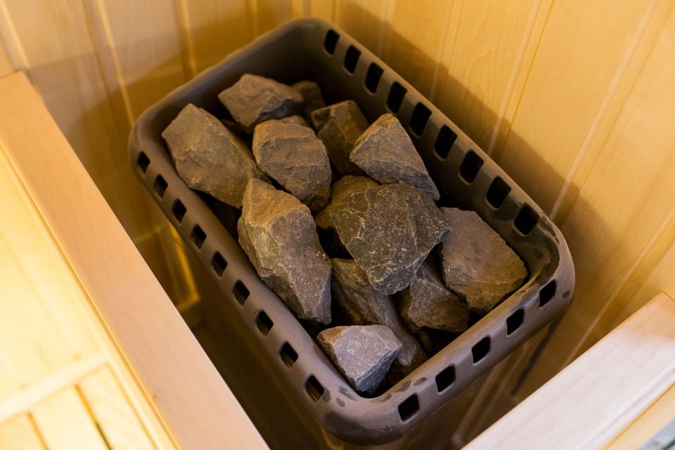 Sauna, steam room, massages