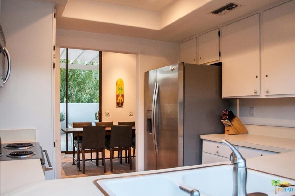 Villa (2 Bedrooms) | Private kitchen