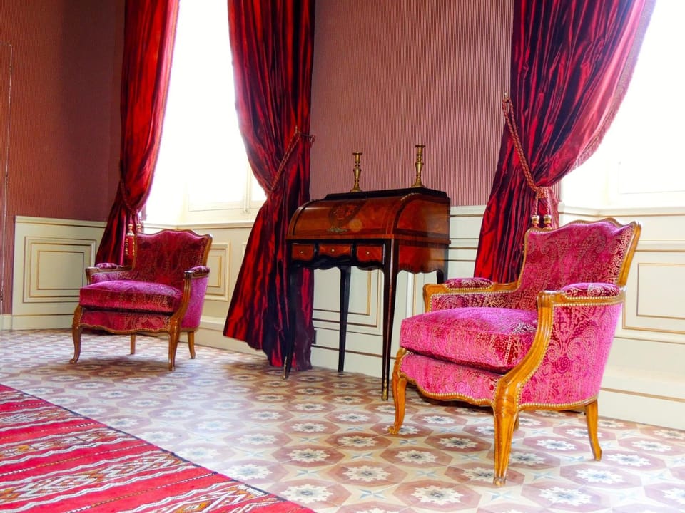 Suite (du Roi) | Living room